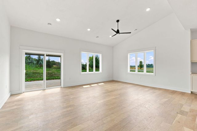 32 256th St Street, Osceola, WI 54020