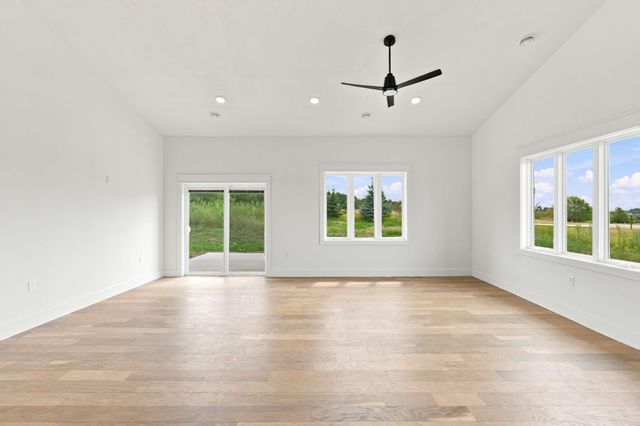 32 256th St Street, Osceola, WI 54020
