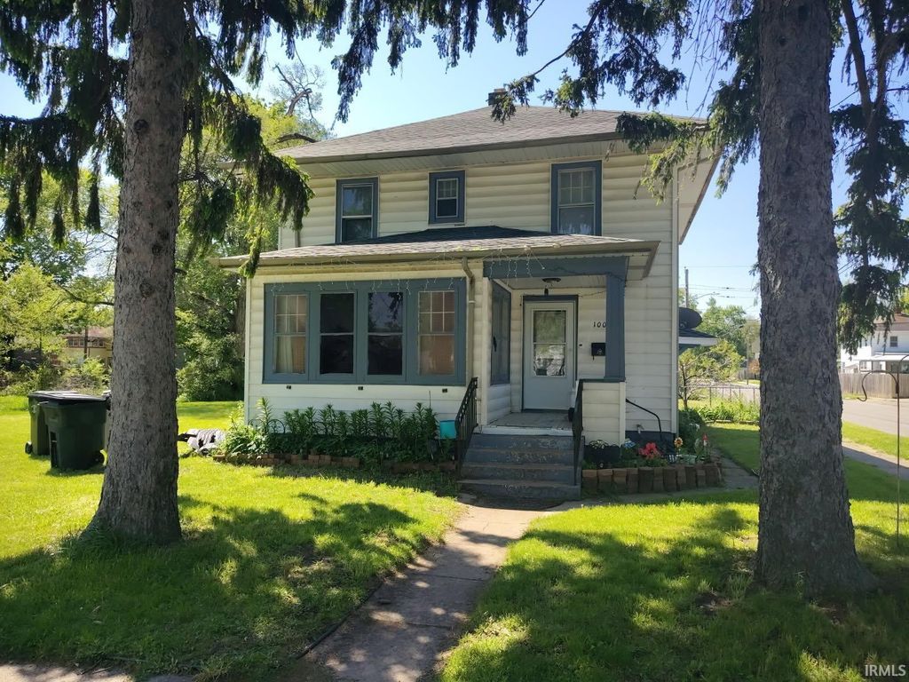 1002 E Bowman Street, South Bend, IN 46613