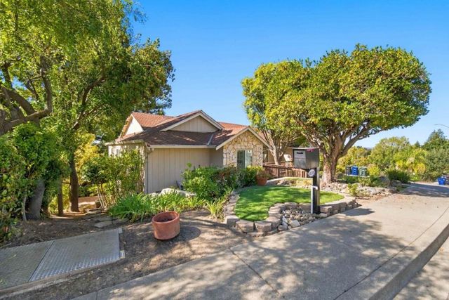4020 Rhoda Way, Concord, CA 94518