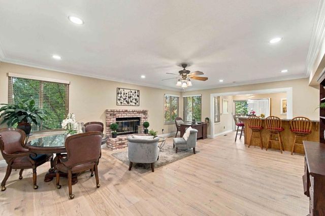 4020 Rhoda Way, Concord, CA 94518