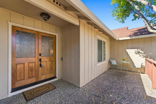 4020 Rhoda Way, Concord, CA 94518