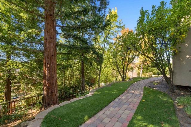 4020 Rhoda Way, Concord, CA 94518
