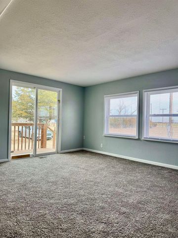 1615 E 90th St S, Haysville, KS 67060