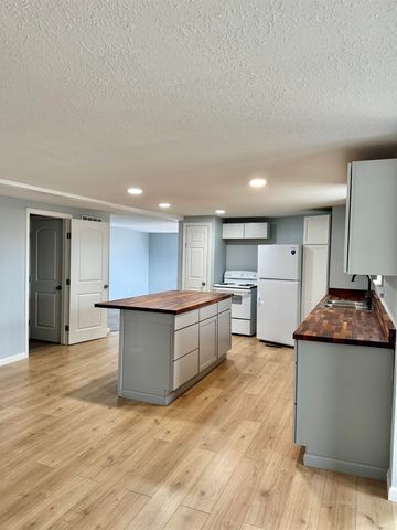 1615 E 90th St S, Haysville, KS 67060