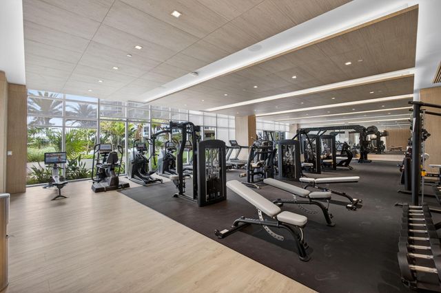 220 Lake Shore Drive 609, Lake Park, FL 33403