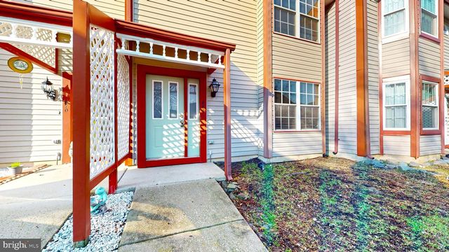 668 LAKEFRONT CIR, Galloway, NJ 08205