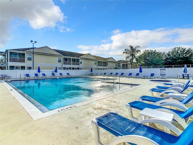 8825 CORAL PALMS COURT A, Kissimmee, FL 34747