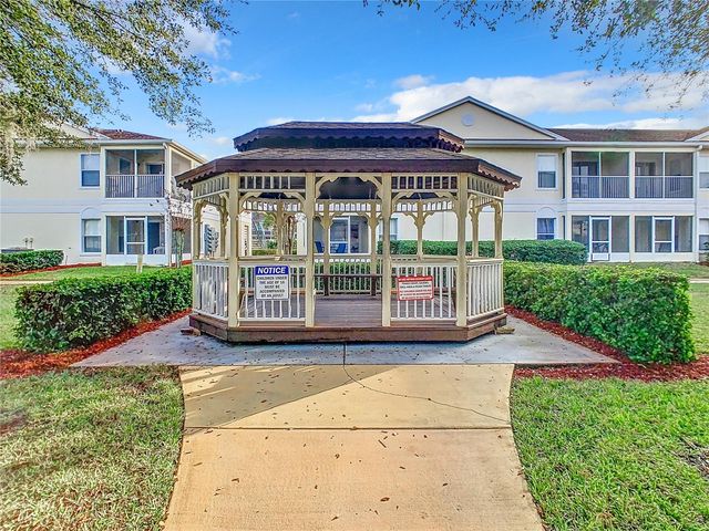 8825 CORAL PALMS COURT A, Kissimmee, FL 34747