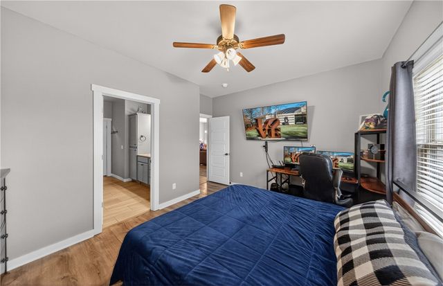 396 N Torc Lane, Fayetteville, AR 72704