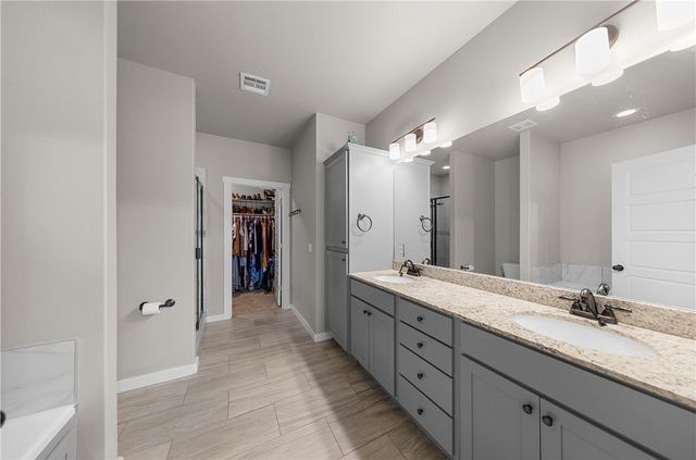 396 N Torc Lane, Fayetteville, AR 72704