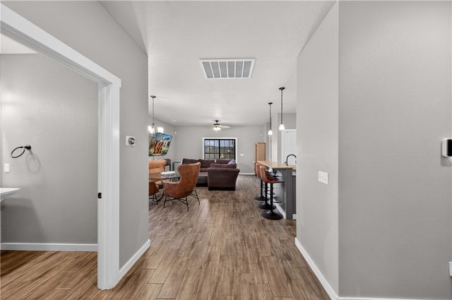 396 N Torc Lane, Fayetteville, AR 72704