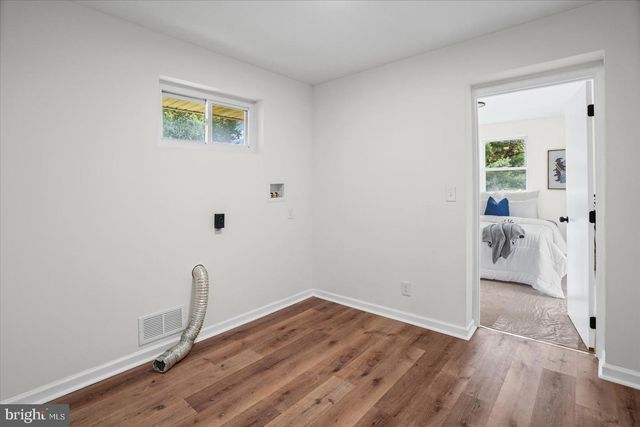 2002 SUMMIT AVE, Baltimore, MD 21207