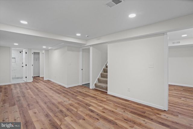 2002 SUMMIT AVE, Baltimore, MD 21207