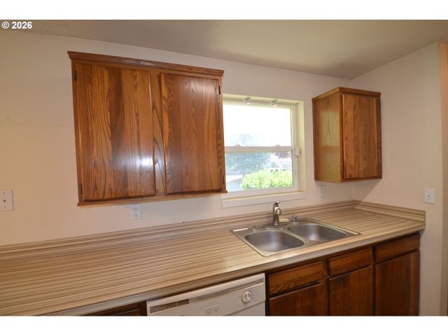 7716 Ne 123RD Ave, Vancouver, WA 98682