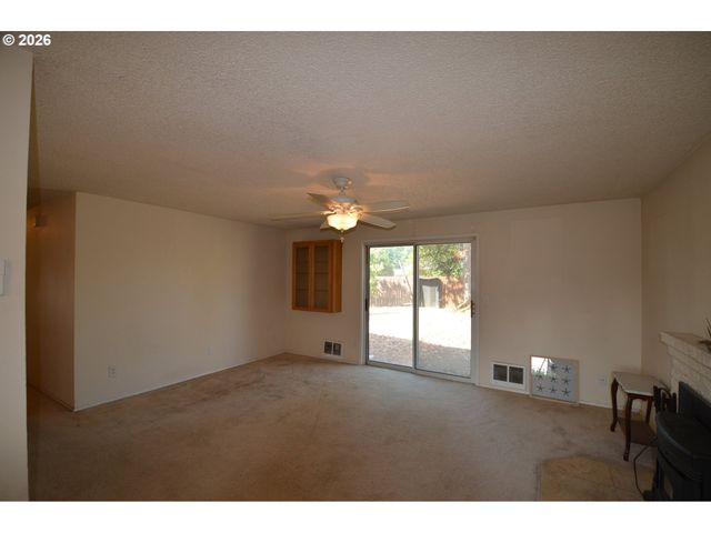 7716 Ne 123RD Ave, Vancouver, WA 98682