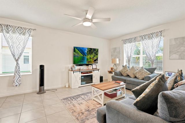 1771 SW Lofgren Avenue, Port St. Lucie, FL 34953