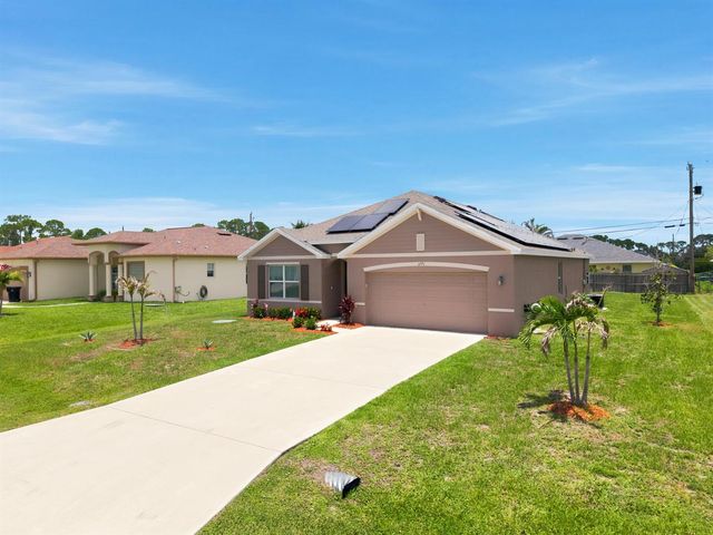 1771 SW Lofgren Avenue, Port St. Lucie, FL 34953