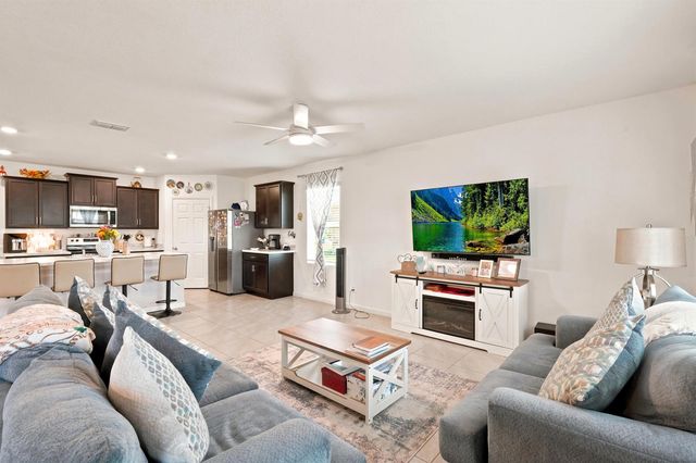 1771 SW Lofgren Avenue, Port St. Lucie, FL 34953