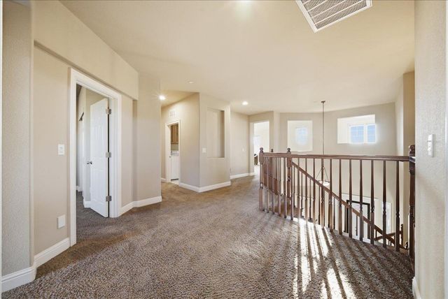 325 White Feather Ct, Roseville, CA 95747