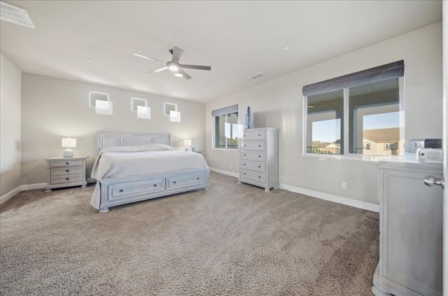 325 White Feather Ct, Roseville, CA 95747