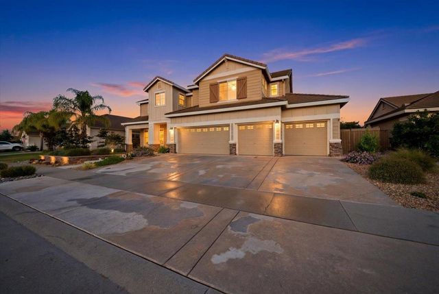 325 White Feather Ct, Roseville, CA 95747