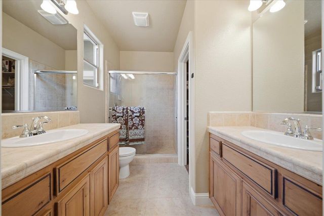 325 White Feather Ct, Roseville, CA 95747