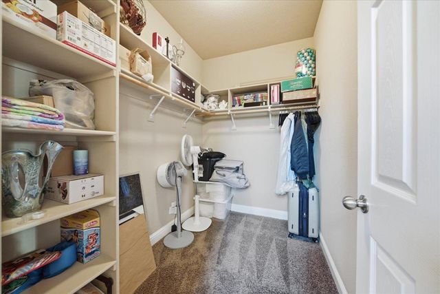 325 White Feather Ct, Roseville, CA 95747