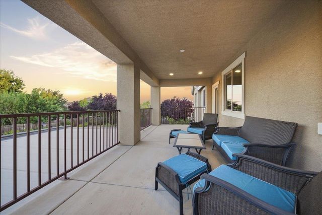 325 White Feather Ct, Roseville, CA 95747