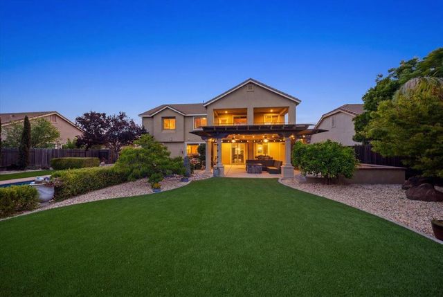 325 White Feather Ct, Roseville, CA 95747