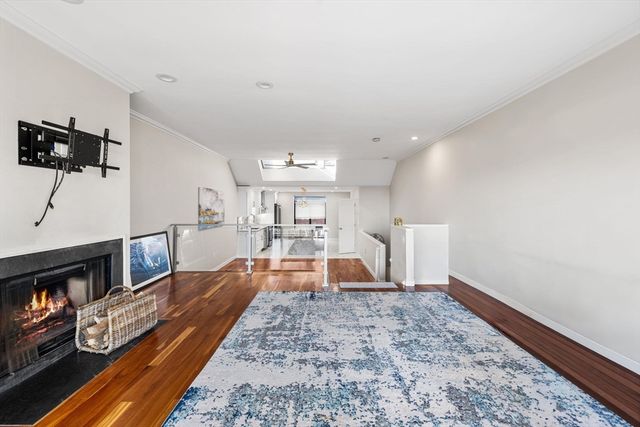 32 Shipway Pl 32, Boston, MA 02129