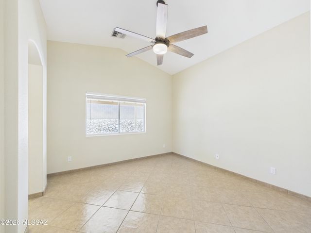 7923 S Lennox Lane, Tucson, AZ 85747