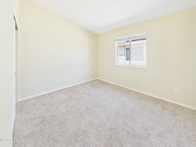 7923 S Lennox Lane, Tucson, AZ 85747