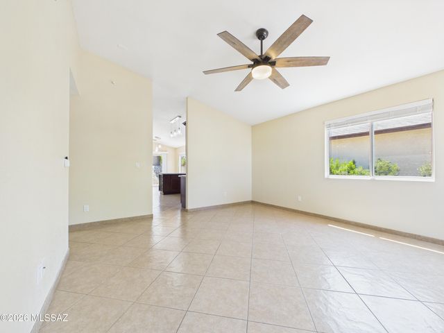 7923 S Lennox Lane, Tucson, AZ 85747