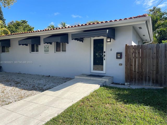 2971 SW 35th Ave Front, Miami, FL 33133