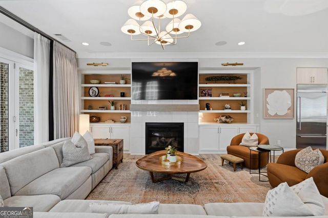 230 Devin Place NE, Atlanta, GA 30305