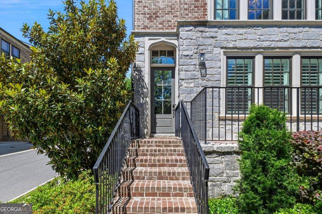 230 Devin Place NE, Atlanta, GA 30305