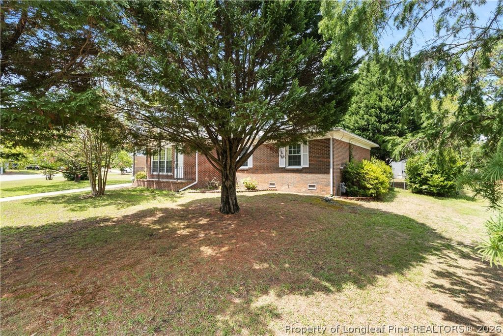 735 Amber Drive, Fayetteville, NC 28311 — photo 3