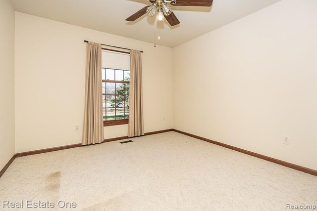 48790 Mill Bank Court, Shelby Charter Township, MI 48315