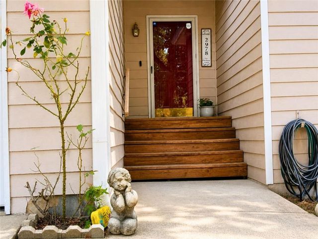 2978 Trotters View Way, Snellville, GA 30039