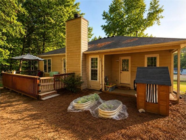 2978 Trotters View Way, Snellville, GA 30039