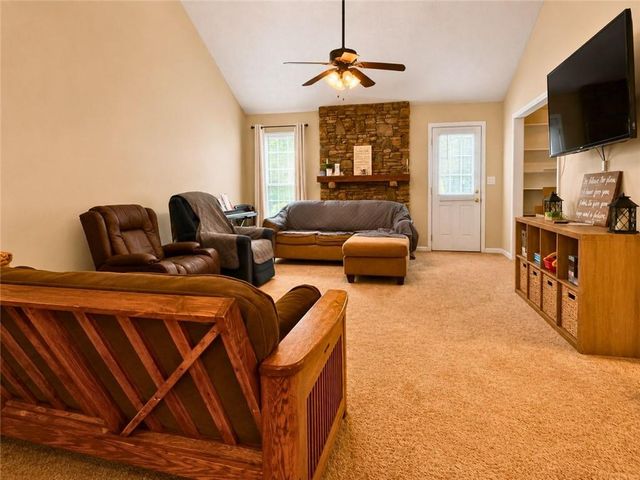 2978 Trotters View Way, Snellville, GA 30039