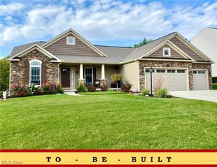2319 Ledgestone Drive NW, Uniontown, OH 44685