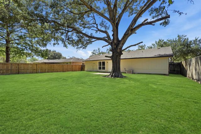 2512 Gettysburg Drive, League City, TX 77573