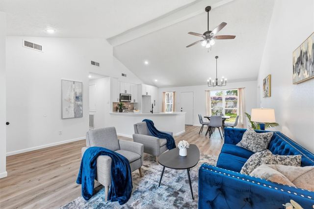 2512 Gettysburg Drive, League City, TX 77573