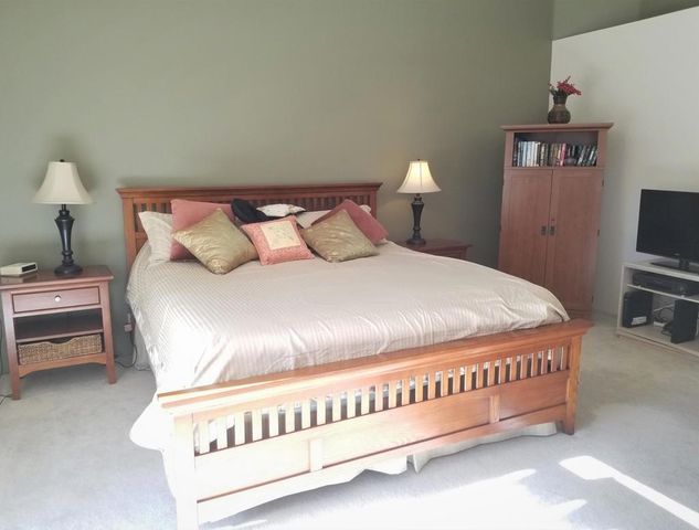 319 Vista Royale Drive, Palm Desert, CA 92211