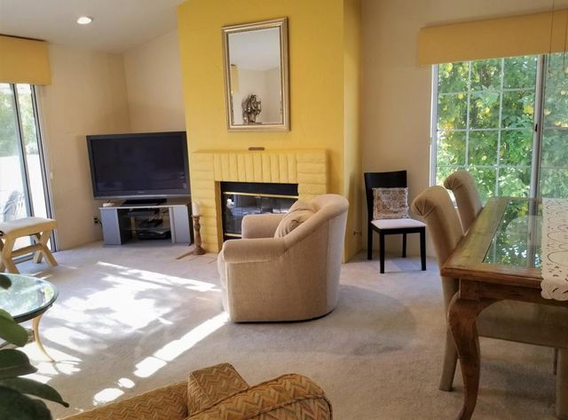 319 Vista Royale Drive, Palm Desert, CA 92211