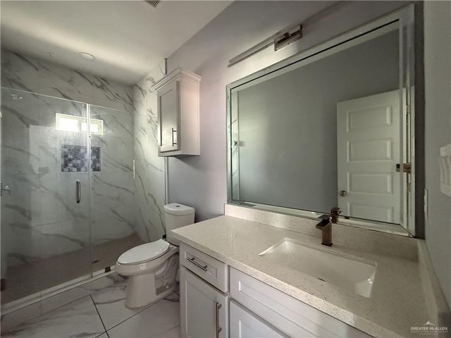 9222 N 56th Lane 1, Mission, TX 78573
