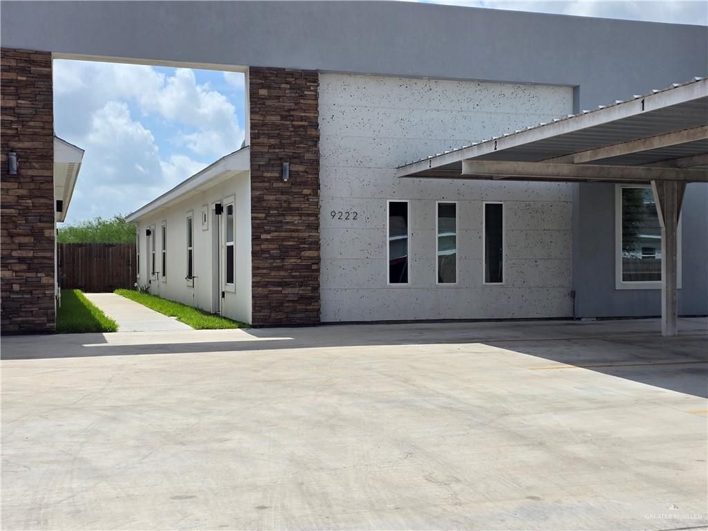 9222 N 56th Lane 1, Mission, TX 78573
