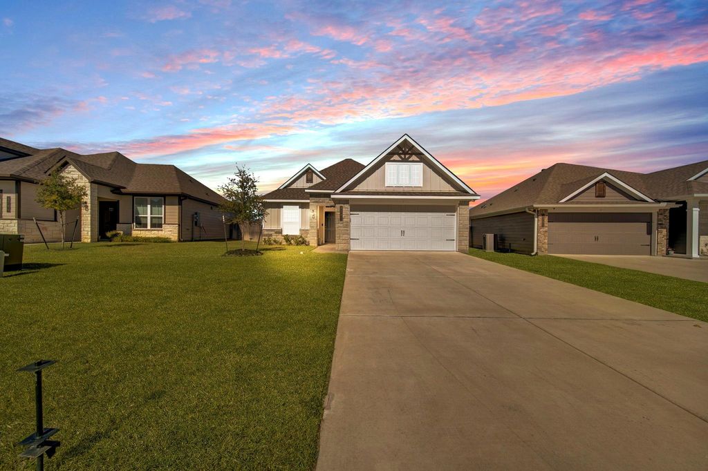 4791 Native Tree Lane, Bryan, TX 77845